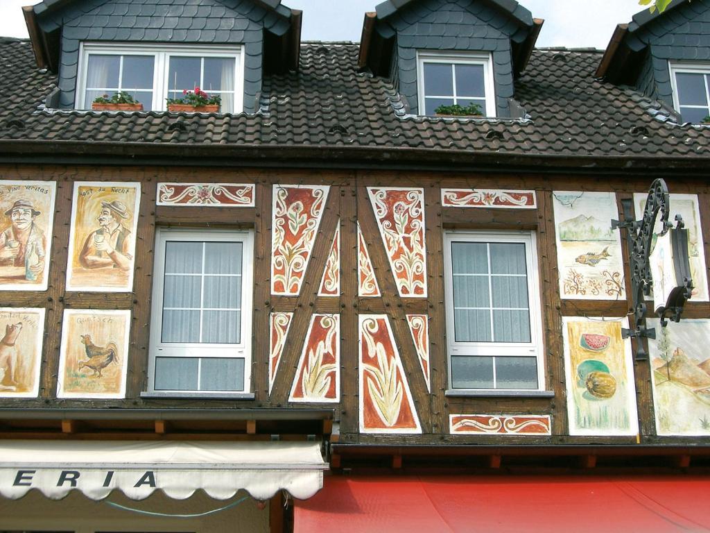 Hotel Vater Rhein Бад Брайзиг Екстериор снимка