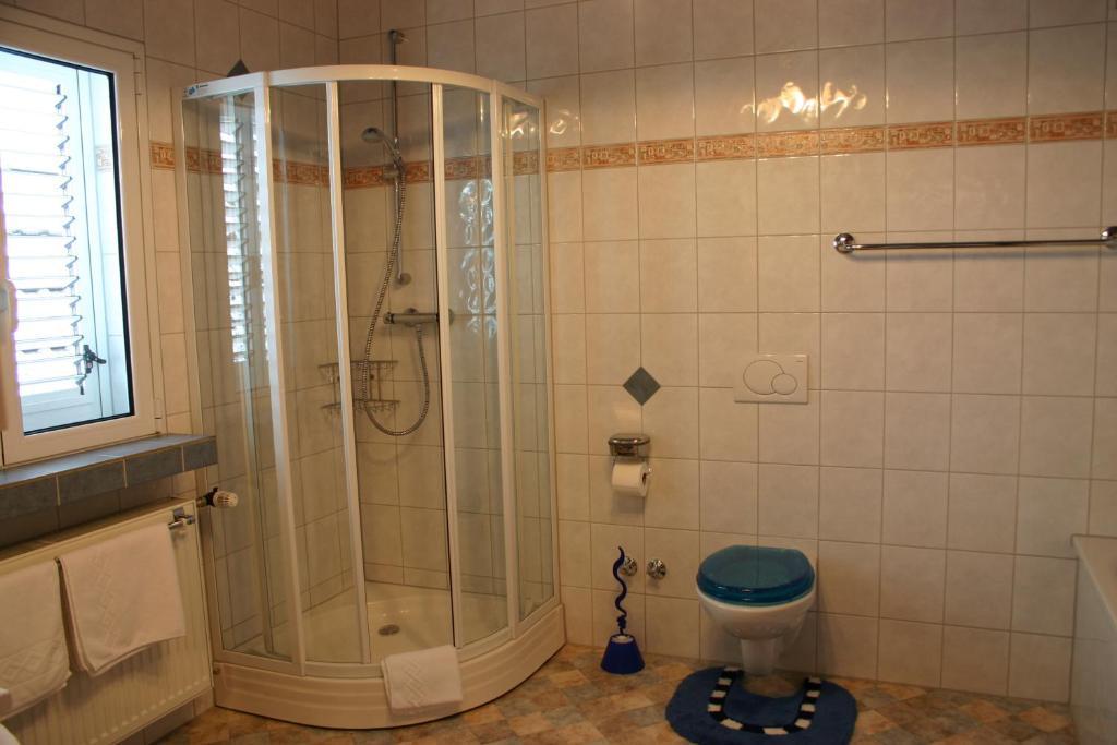 Hotel Vater Rhein Бад Брайзиг Стая снимка