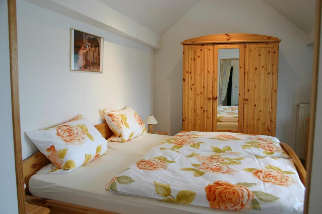 Hotel Vater Rhein Бад Брайзиг Стая снимка